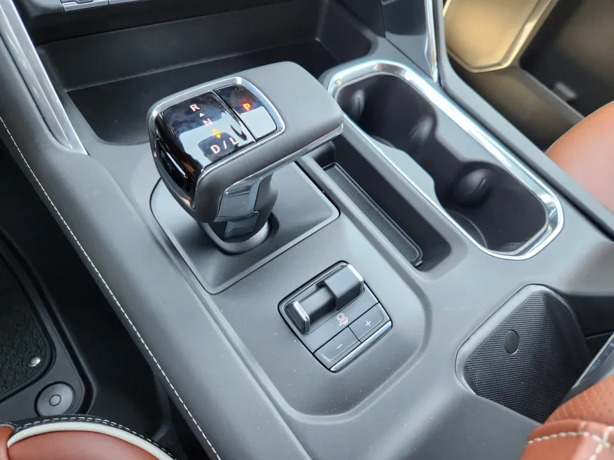 2026 GMC Sierra 1500 Denali Ultimate | Photo 25 of 29