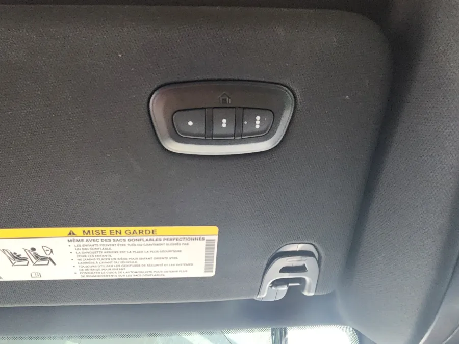 2022 RAM 1500 Laramie | Photo 22 of 32