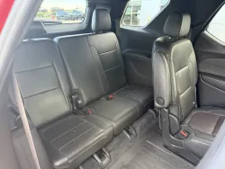 2023 Chevrolet Traverse High Country | Thumbnail Photo 12 of 22