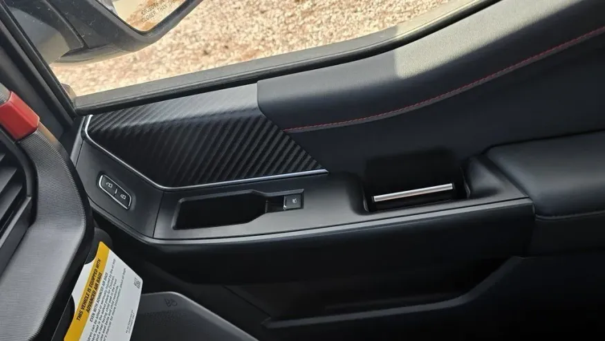 2025 Ford F-150 | Photo 29 of 32