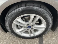 2018 Ford Fusion | Thumbnail Photo 17 of 19