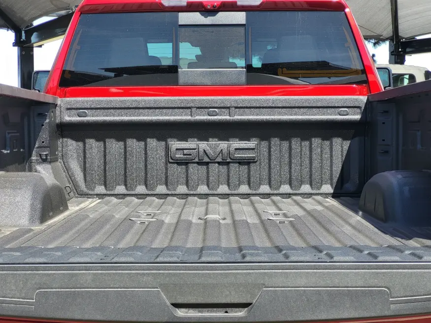 2026 GMC Sierra 2500HD AT4 | Photo 24 of 25