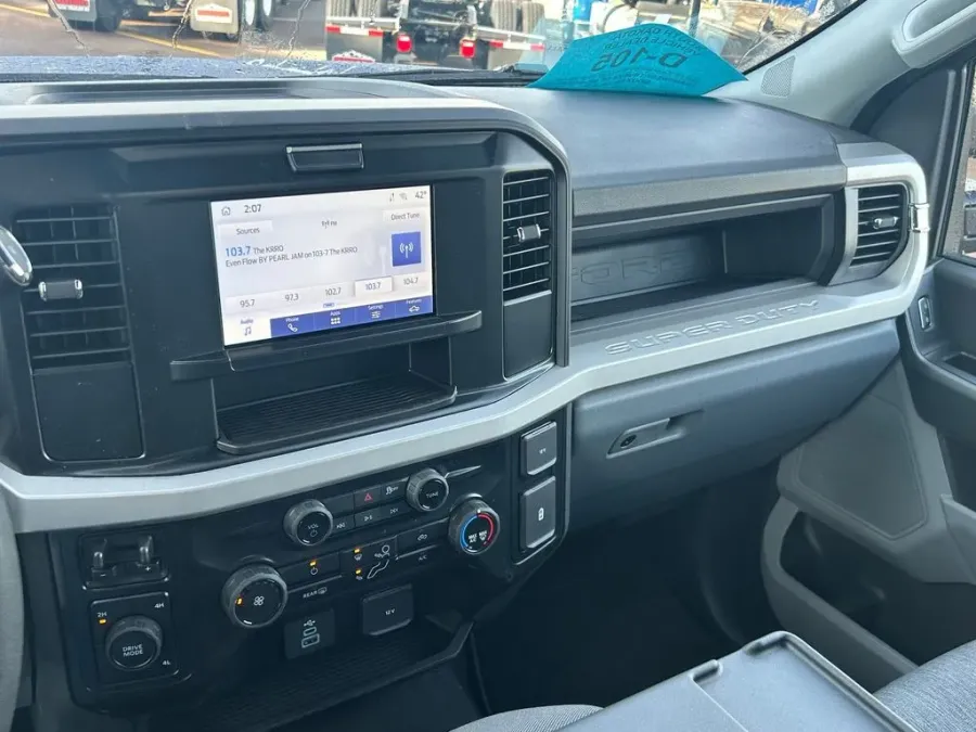 2026 Ford Super Duty F-250 XL | Photo 22 of 26