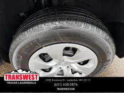 2021 Toyota RAV4 LE | Thumbnail Photo 17 of 23