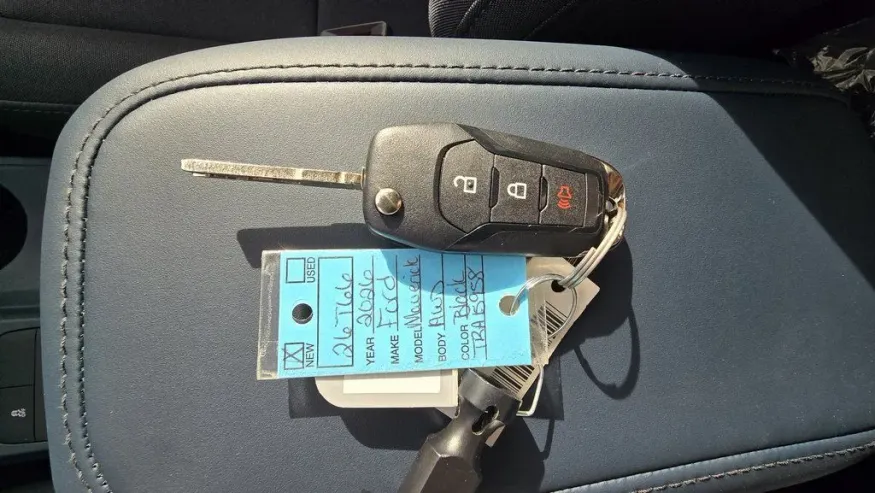 2026 Ford Maverick | Photo 21 of 26