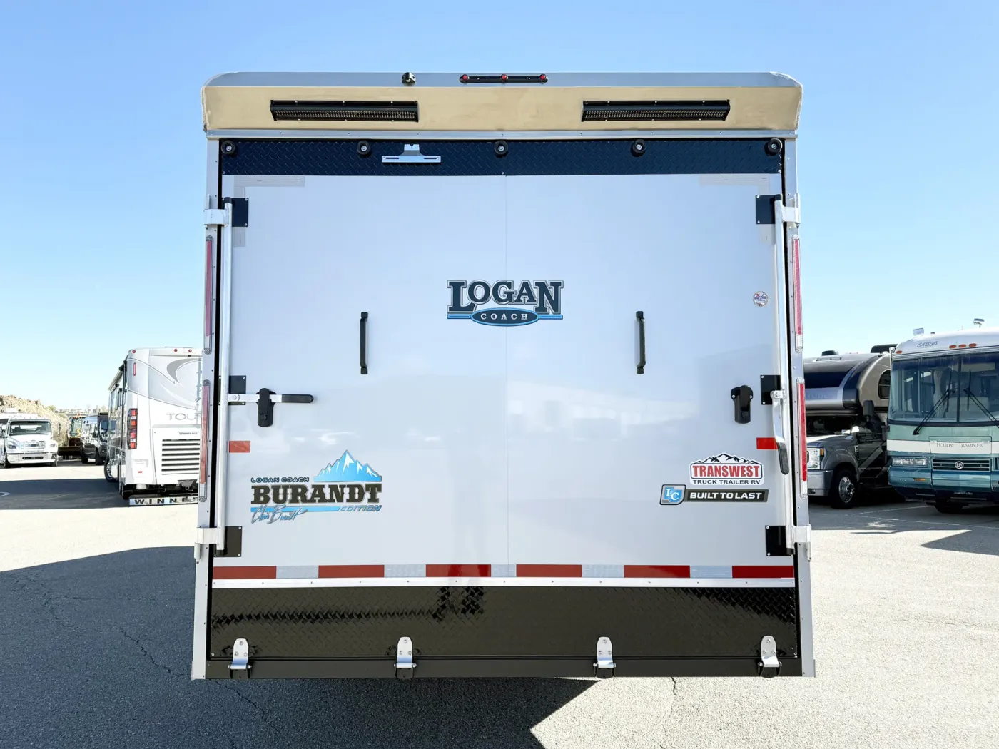 2026 Logan Coach Horse Power | Photo 5 of 21