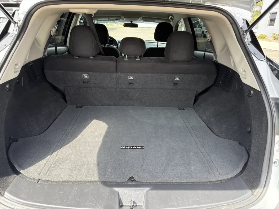2016 Nissan Murano | Photo 8 of 18