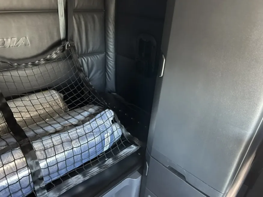 2026 Freightliner PJ126SLP | Photo 13 of 18