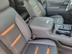 2026 GMC Sierra 2500HD AT4 | Thumbnail Photo 12 of 24