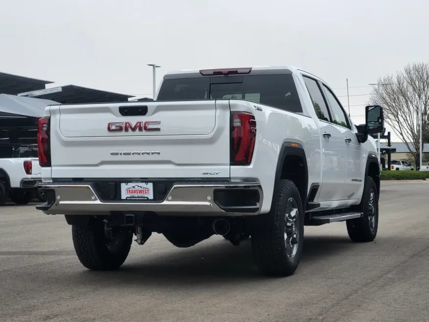 2026 GMC Sierra 2500HD SLT | Photo 6 of 25