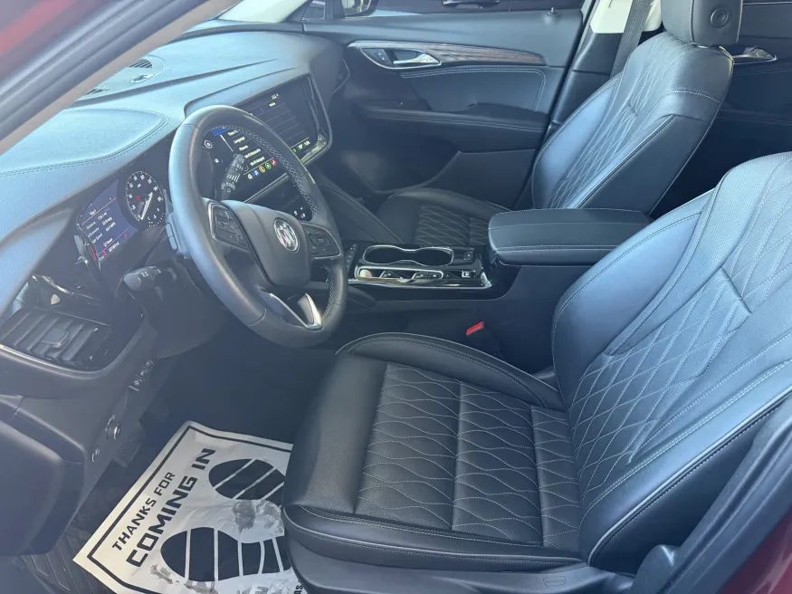 2023 Buick Envision Avenir | Photo 9 of 19