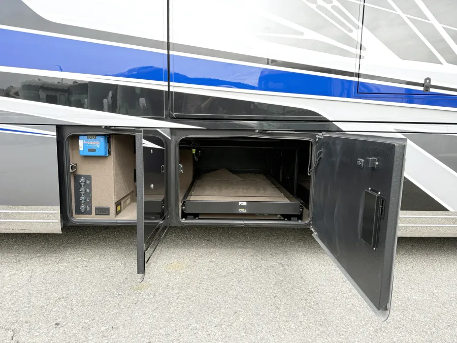 2023 Entegra Coach Cornerstone 45R | Photo 28 of 33