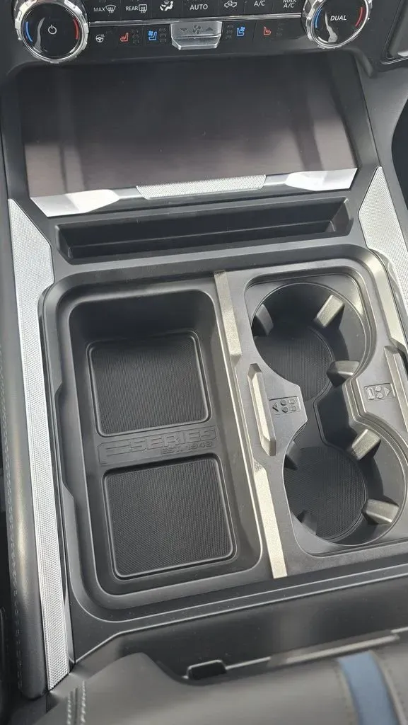 2026 Ford Super Duty F-250 | Photo 27 of 35