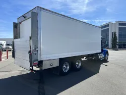 2019 Kenworth T-370 | Thumbnail Photo 5 of 18