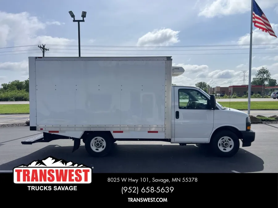 2020 GMC SAVANA 3500 CARGO | Photo 2 of 14