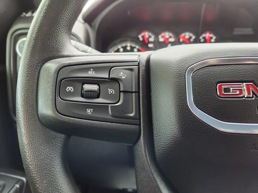 2024 GMC Sierra 2500HD Pro | Photo 24 of 29