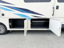 2018 Winnebago Vista 29 VE | Thumbnail Photo 19 of 24