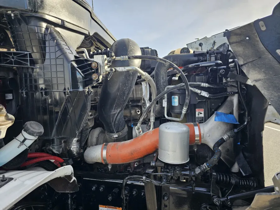 2023 Western Star 47X | Photo 10 of 18