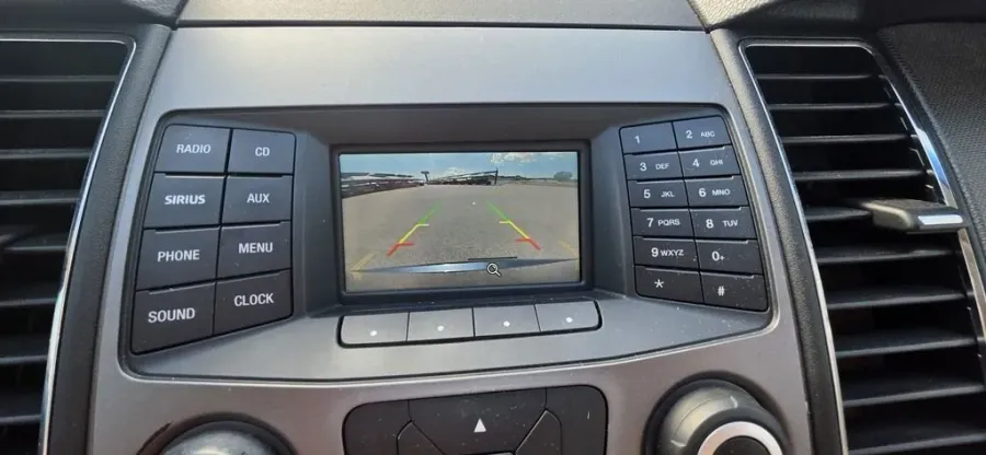 2018 Ford Taurus | Photo 21 of 28