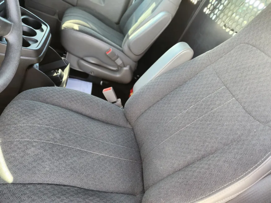 2024 Chevrolet Express Cargo Van CARGO | Photo 6 of 20