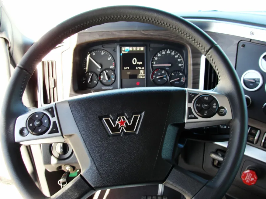 2026 Western Star 49X | Photo 12 of 20