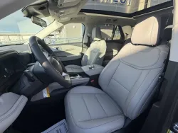 2026 Ford Explorer | Thumbnail Photo 13 of 27