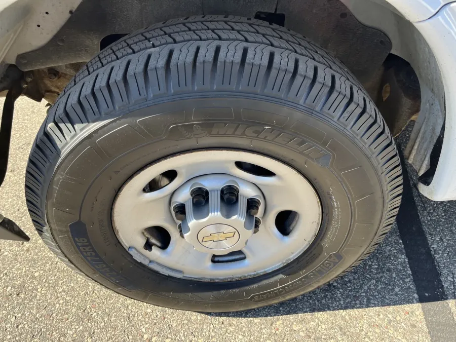 2021 Chevrolet Express 3500 | Photo 20 of 22