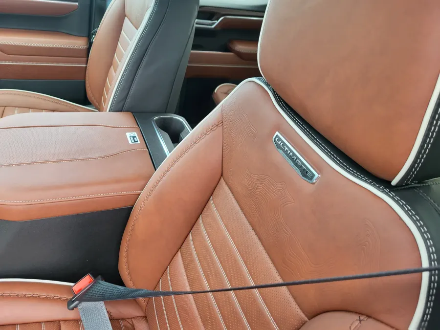 2026 GMC Sierra 1500 Denali Ultimate | Photo 13 of 27