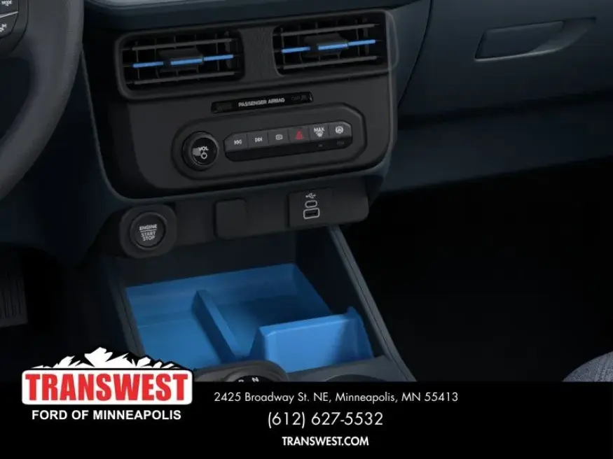 2026 Ford Maverick XLT | Photo 15 of 24