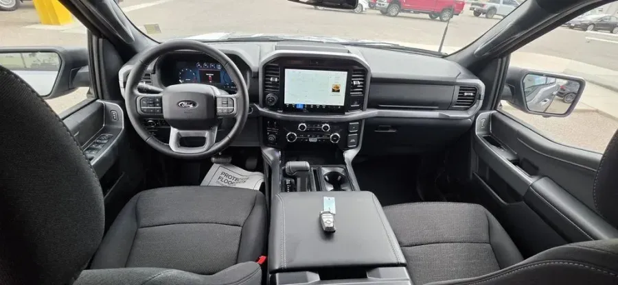 2026 Ford F-150 | Photo 24 of 28