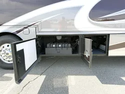 2020 Newmar Dutch Star 4328 | Thumbnail Photo 32 of 31