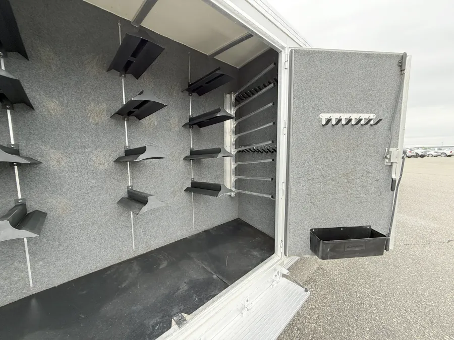 2016 Cimarron Norstar 10HGN | Photo 12 of 16