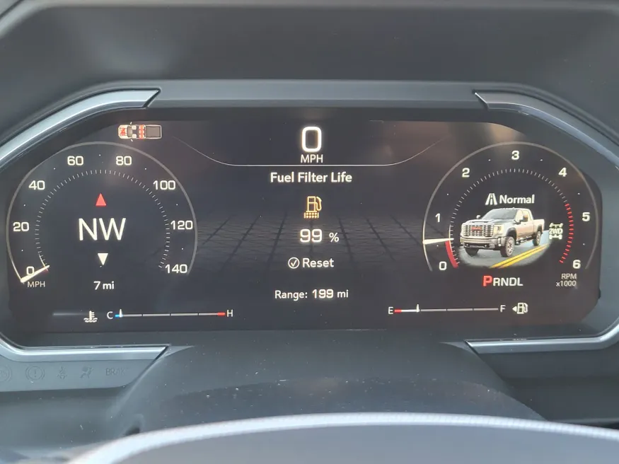 2026 GMC Sierra 2500HD Denali | Photo 13 of 25