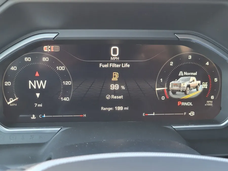 2026 GMC Sierra 2500HD Denali | Photo 13 of 25