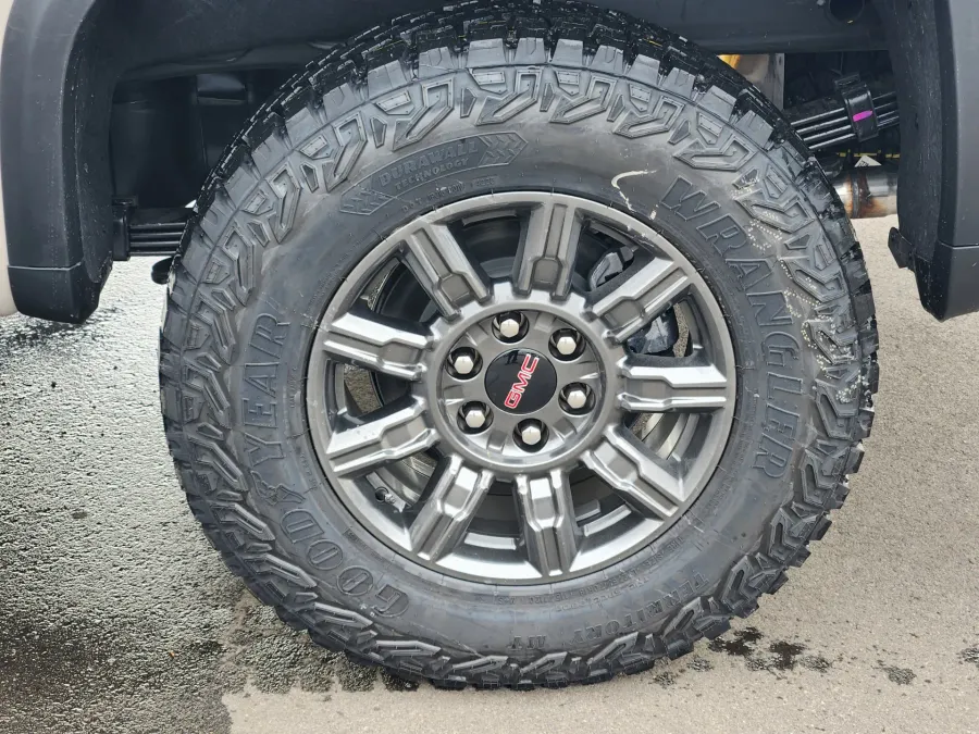 2026 GMC Sierra 1500 AT4X | Photo 5 of 23