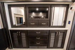 2026 Newmar Grand Star 3444 | Thumbnail Photo 24 of 23