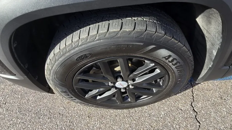 2019 GMC Acadia | Photo 10 of 31