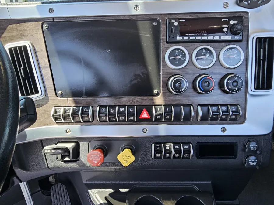 2022 Western Star 49X | Photo 11 of 16