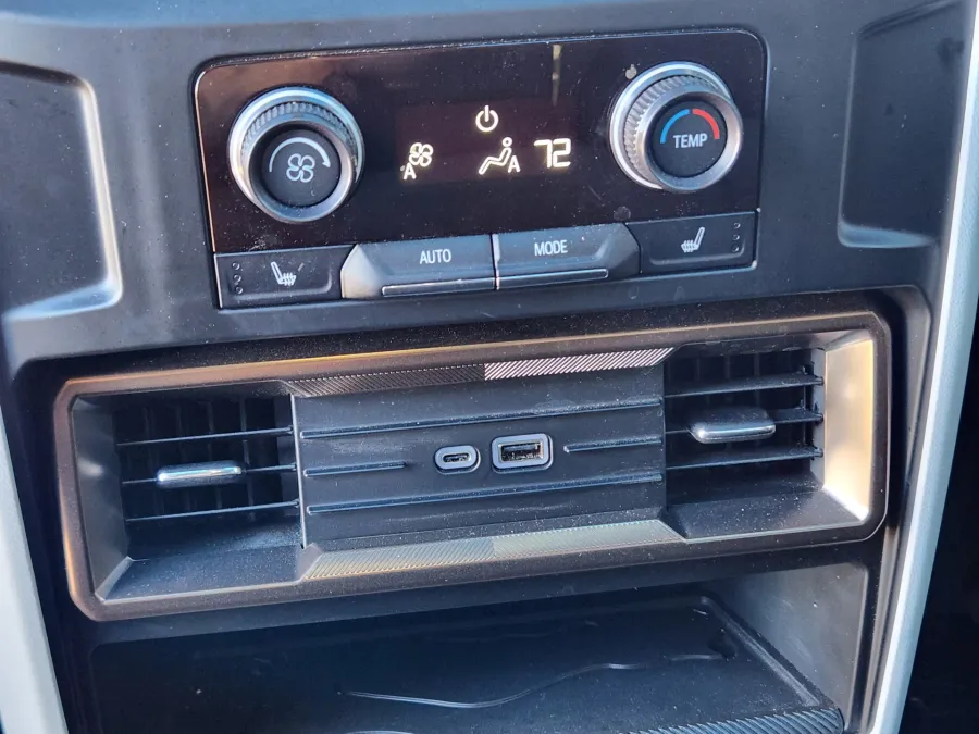 2024 GMC HUMMER EV SUV 3X | Photo 18 of 21