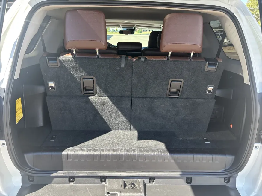 2023 Toyota 4Runner Limited | Photo 8 of 24