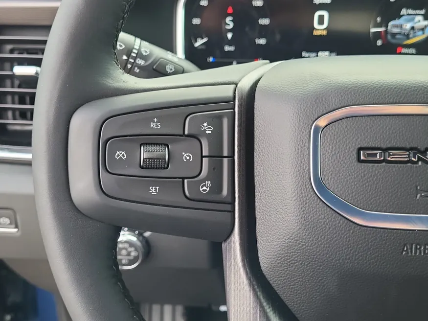2026 GMC Sierra 2500HD Denali Ultimate | Photo 11 of 23