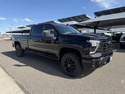 2026 Chevrolet Silverado 3500HD High Country | Thumbnail Photo 6 of 22