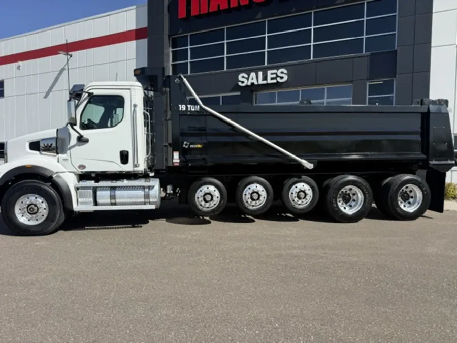 2026 Western Star 47X | Photo 3 of 13