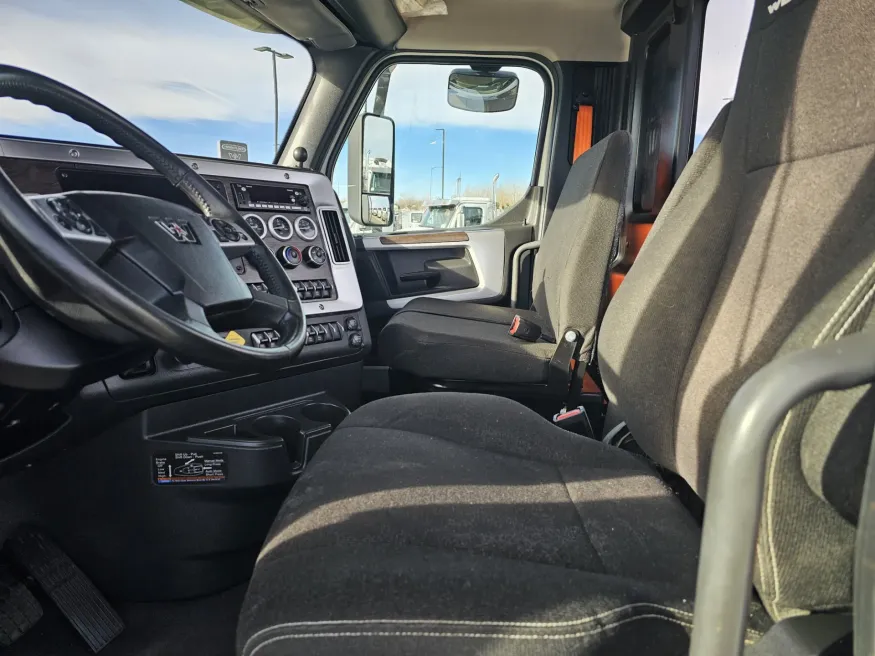 2023 Western Star 47X | Photo 15 of 18