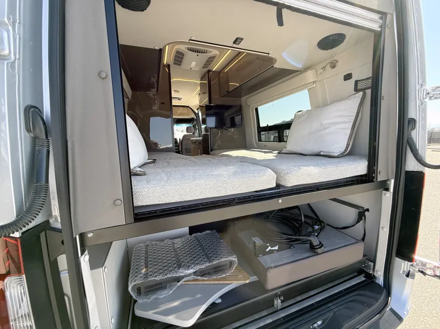 2022 Winnebago Era 70A | Photo 19 of 21