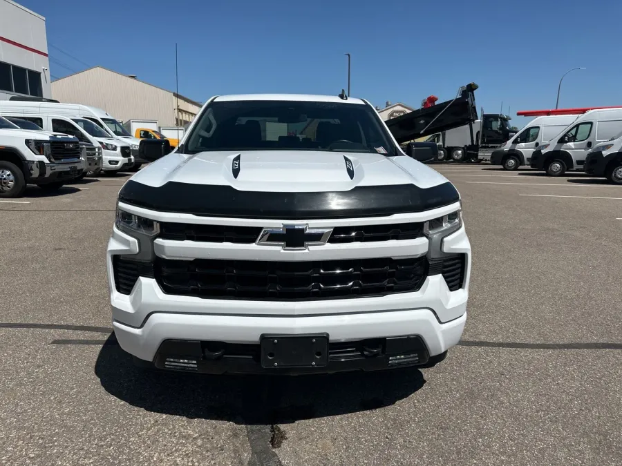 2023 Chevrolet Silverado 1500 RST | Photo 5 of 14