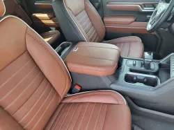 2026 GMC Sierra 1500 Denali Ultimate | Thumbnail Photo 12 of 26