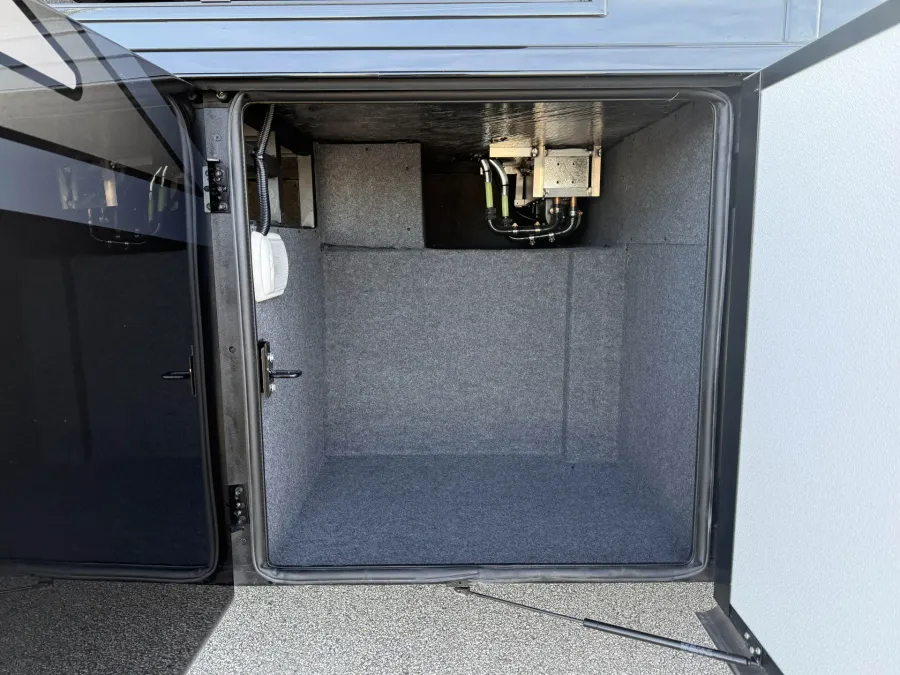 2026 Newmar Grand Star 3444 | Photo 34 of 47