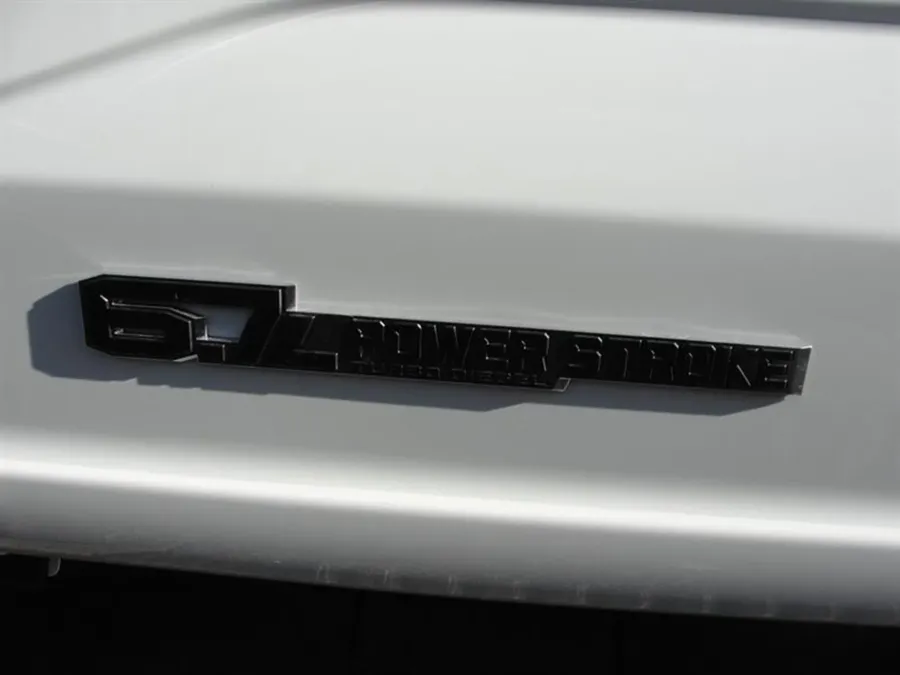 2026 Ford F-350 | Photo 7 of 9