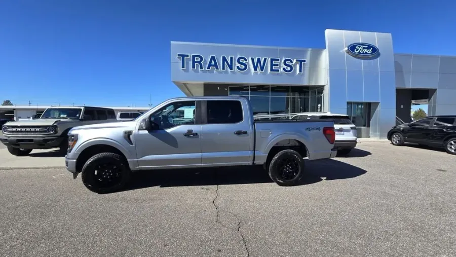 2026 Ford F-150 | Photo 1 of 29